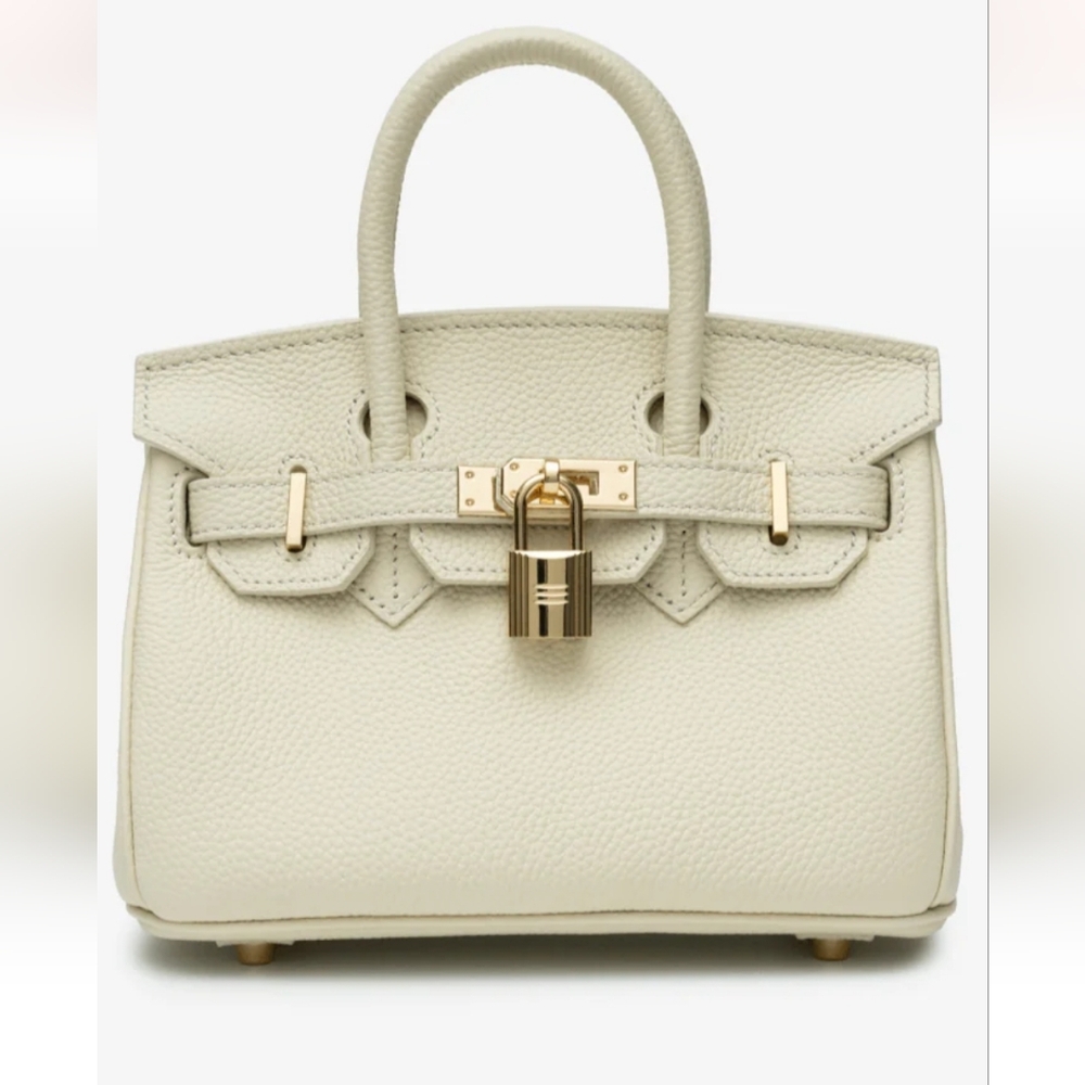 Elegant Cream Handbag